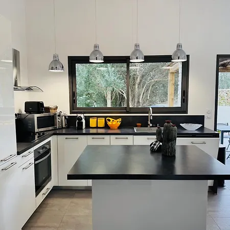 Casa Caseddu, Heated Pool, 4 People, * 보니파시오