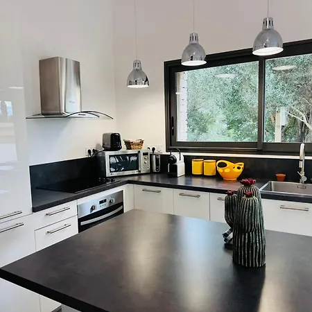 וילה Casa Caseddu, Heated Pool, 4 People, *