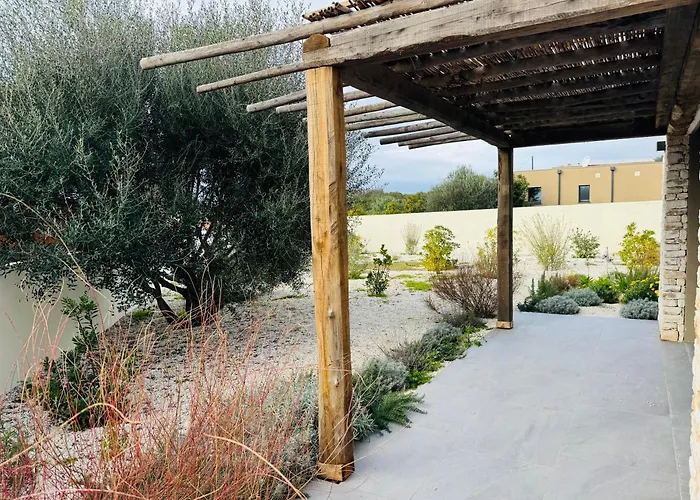 Casa Caseddu, Heated Pool, 4 People, Villa Bonifacio (Corsica)